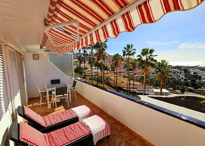 Cozy Sea Views In Διαμέρισμα
